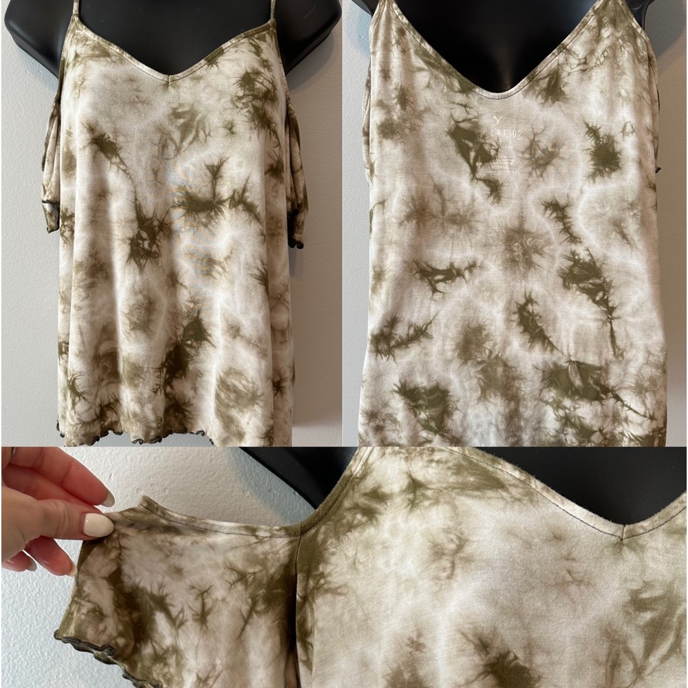 Hollister off the shoulder, flowy tie dye tank top size small
